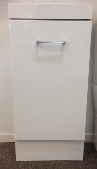 Vero 400 x 220 Compact Vanity, Kickboard, Poly Cast Top