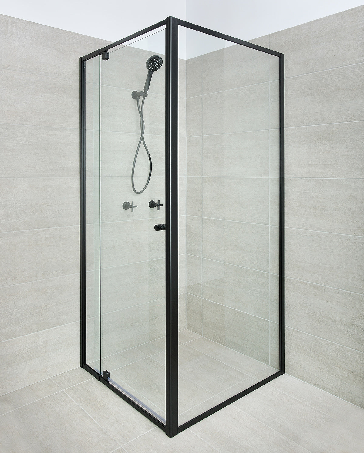 BLACK Framed Shower Screen & Return: Adjustable 900 x 900 Ready to Go!!