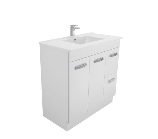 900 Quadra Kickboard Vanity, Slimeline Ceramic Top